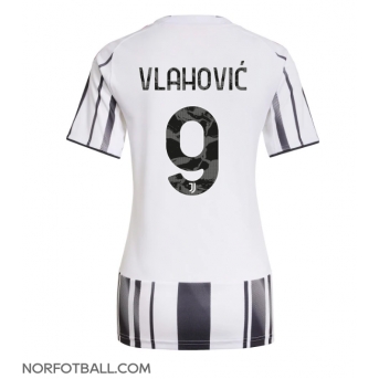 Billige Fotballdrakt Juventus Dusan Vlahovic #9 Replika Hjemmedrakt Dame 2025-26 Kortermet